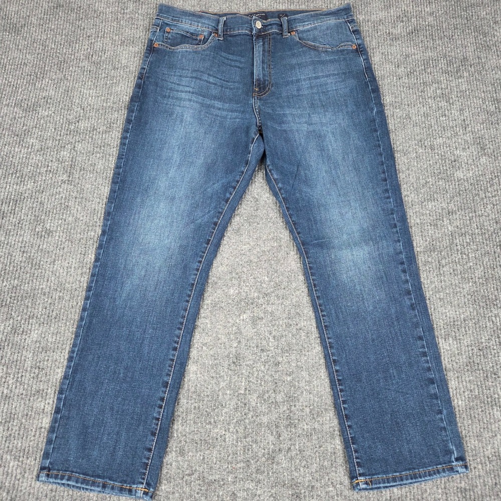 Lucky Brand 410 Athletic Straight Blue Jeans Mens 36x30 Medium Wash Denim